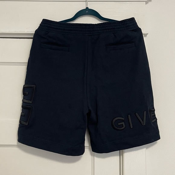 Like New Men’s Large Givenchy Bermuda Drawstring Shorts 4G Logo Embroidered Navy - Picture 4 of 14
